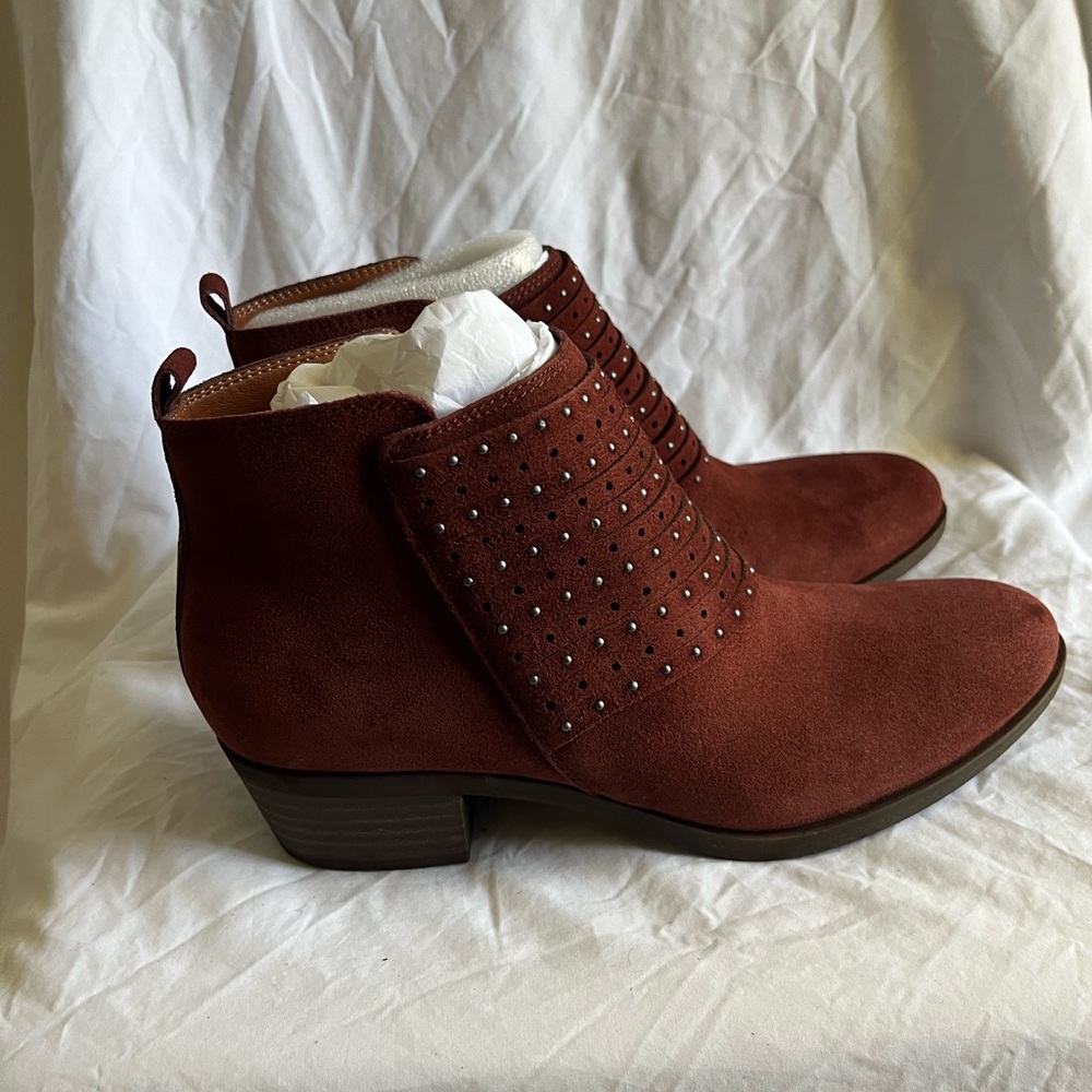 Lucky Brand Sable Oiled Suede Bootie SZ 71/2M Brand New - Picture 3 of 10